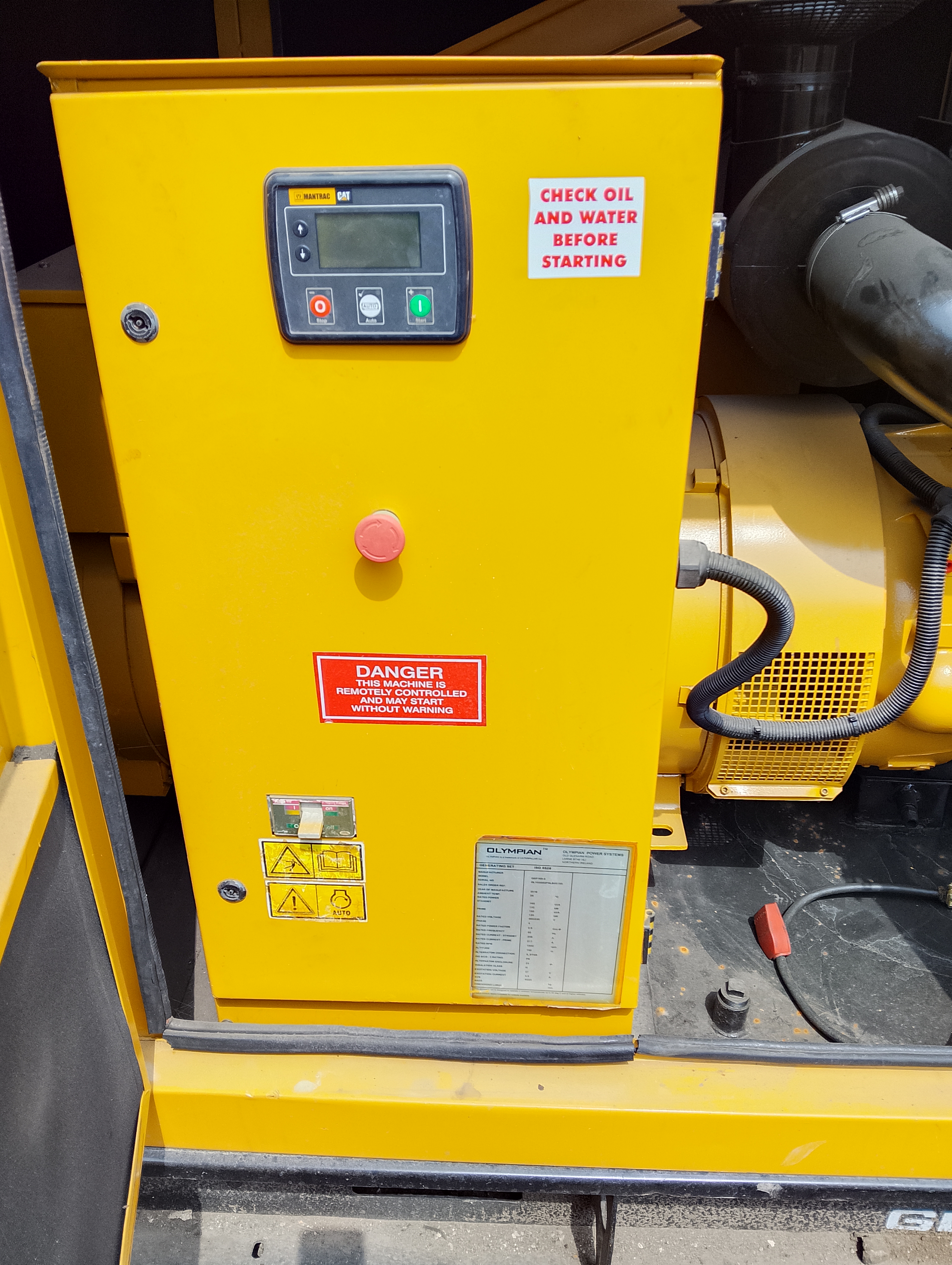 165 KVA CAT - View 3