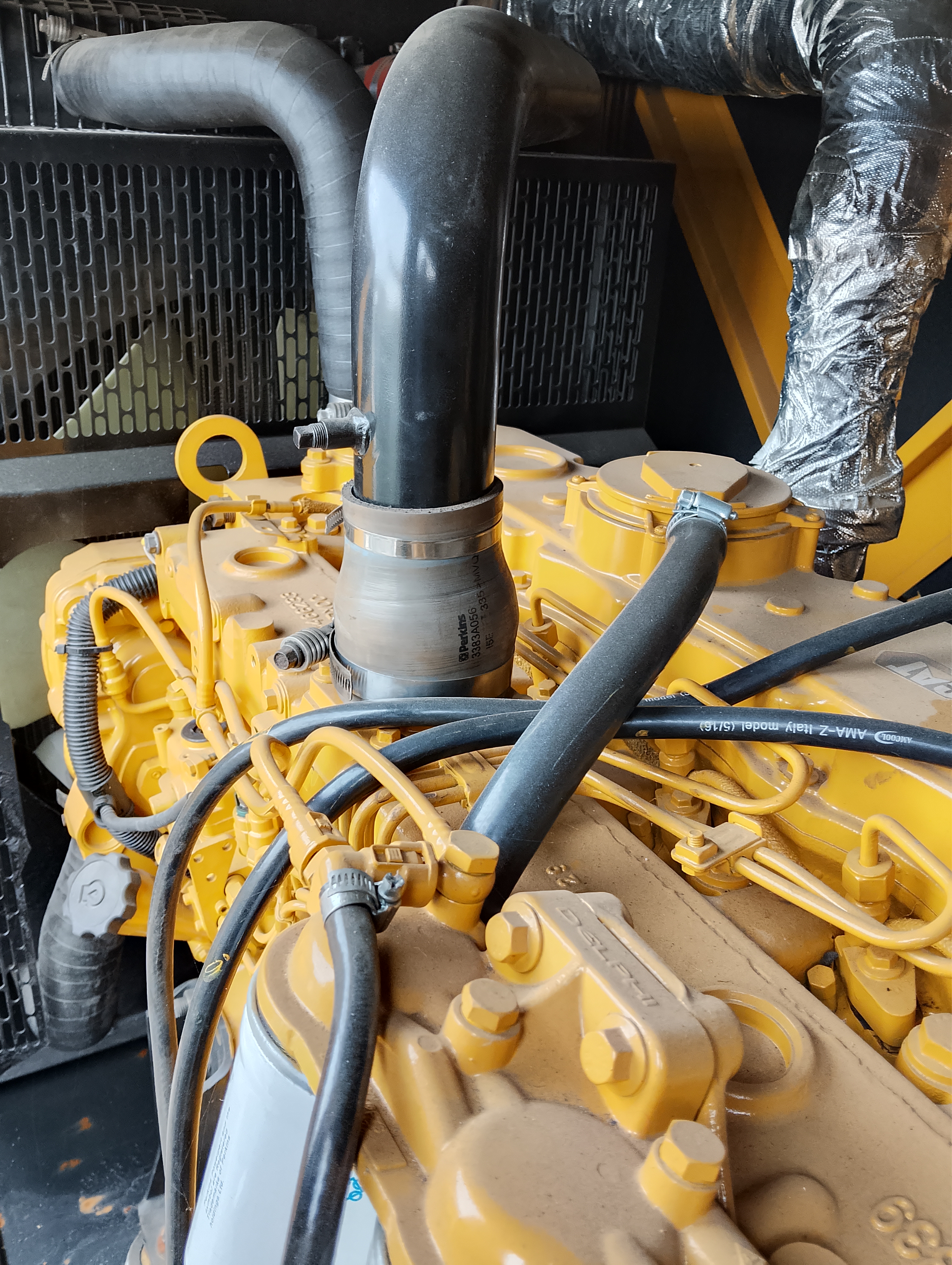 165 KVA CAT - View 2